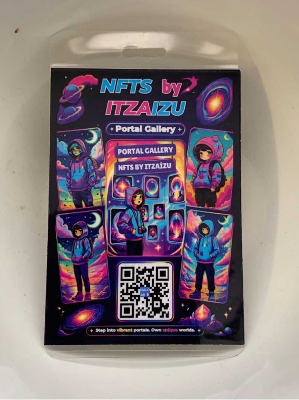 ITZAIZU NFTs Portal Gallery Badge Trading Card-Neon Blue/Purple